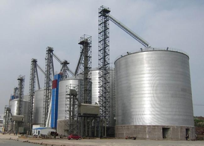 昆明大型钢板库构造参数及水泥储存质量